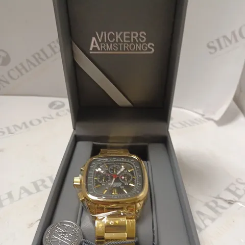 BOXED VICKERS ARMSTRONGS CLASSIQUE QUARTZ MOVEMENT GOLD COLOUR STAINLESS STEEL CHAIN LINK WATCH 