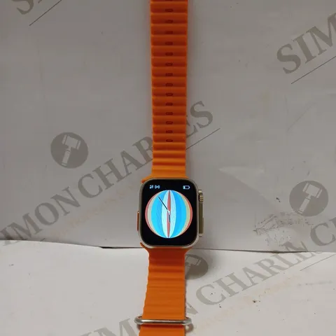 APPLE WATCH ULTRA WITH ORANAGE STRAP