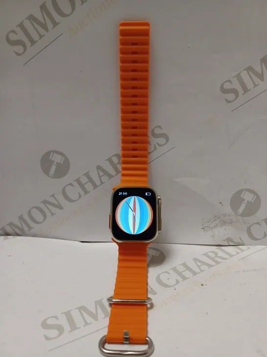 APPLE WATCH ULTRA WITH ORANAGE STRAP