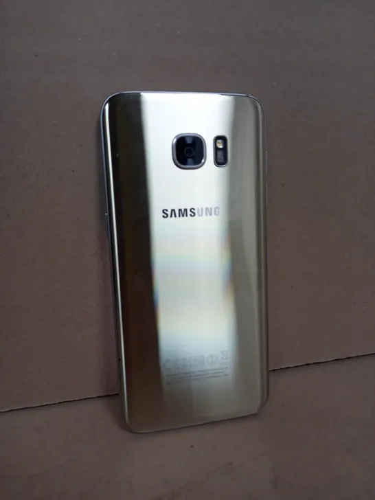 SAMSUNG GALAXY S7 EDGE SMARTPHONE 