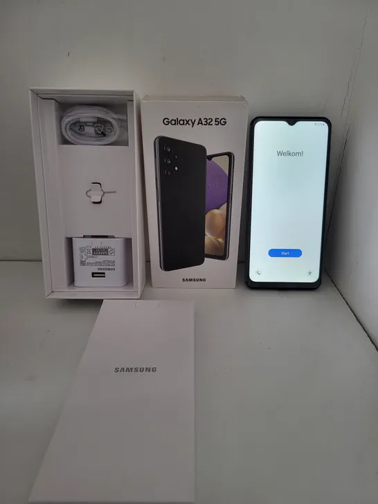 BOXED SAMSUNG GALAXY A32 5G 64GB ANDROID SMART PHONE - AWESOME BLACK