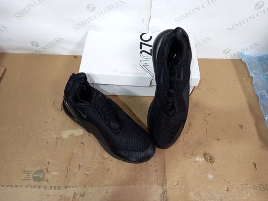 BOXED PAIR OF DESIGNER BLACK TRAINERS SIZE 10