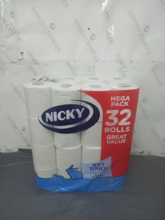 PACK OF 32 NICKY SOFT TOUCH TOILET ROLL