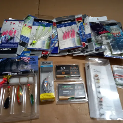 LOT OF ASSORTED FISHING ACCESSORIES 