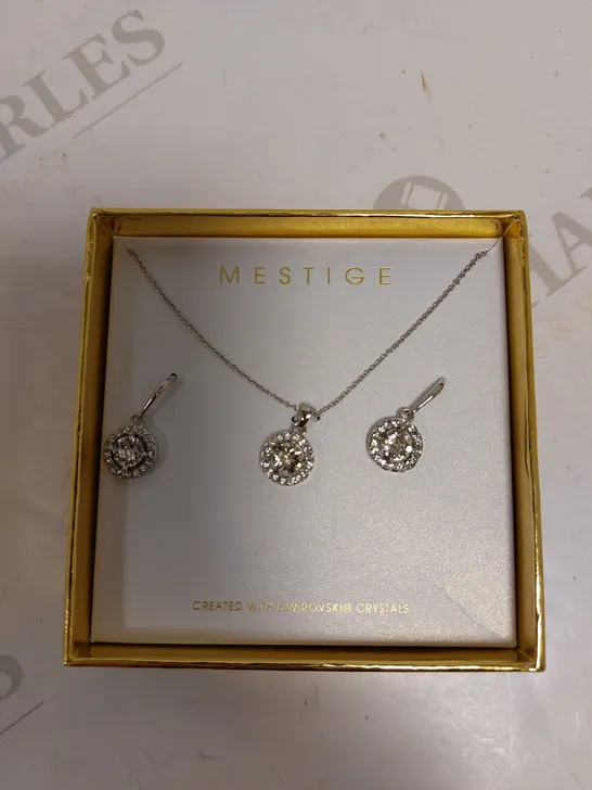 MESTIGE SWAROVSKI CRYSTAL SILVER NECKLACE