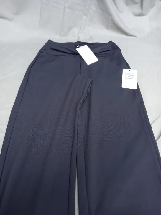 SAINT + SOFIA RUNAWAY PANTS IN NAVY - UK 8