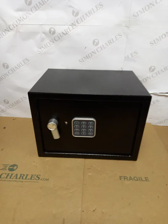 YALE YEC/250/DB1 MEDIUM ALARMED VALUE SAFE