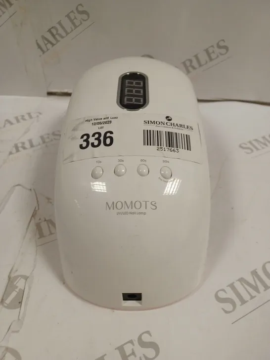 MOMOTS UV/LED NAIL LAMP