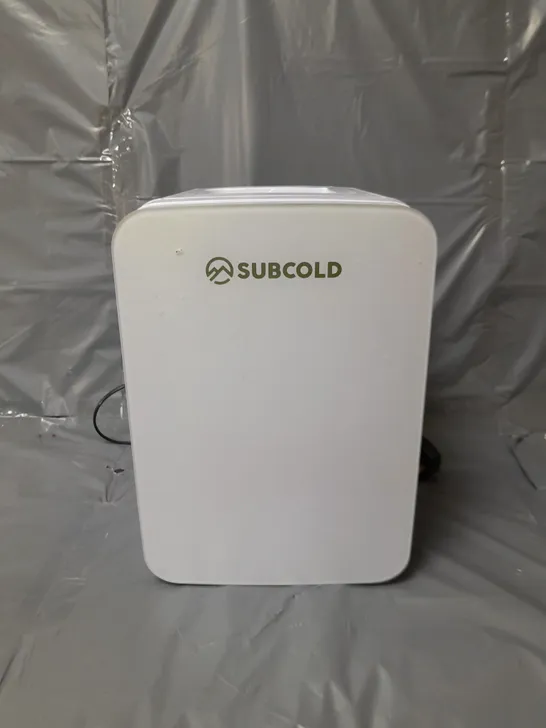 SUBCOLD MINI FRIDGE WHITE