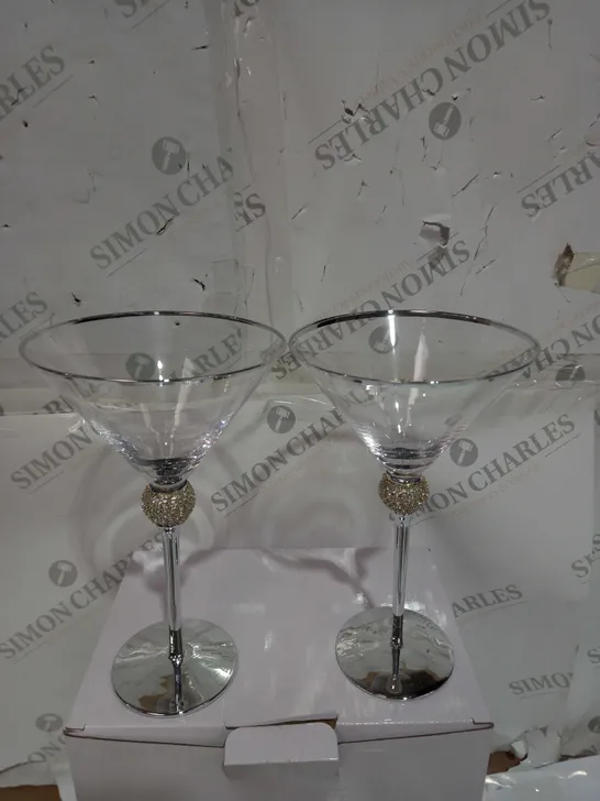 2 COCKTAIL GLASSES  DIAMONTE NECK