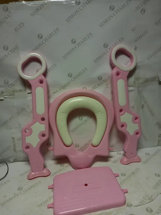 TODDLER TOILET SEAT WITH LADDER 