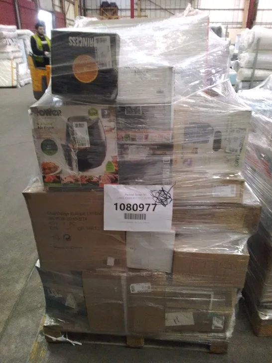 PALLET OF APPROXIMATELY 34 UNPROCESSED RAW RETURN HOUSEHOLD AND ELECTRICAL GOODS TO INCLUDE;