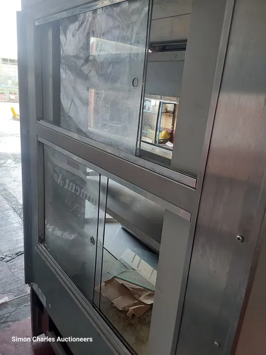 HOT FOOD SELF SERVE UNIT WITH REAR ACCESS DOORS 