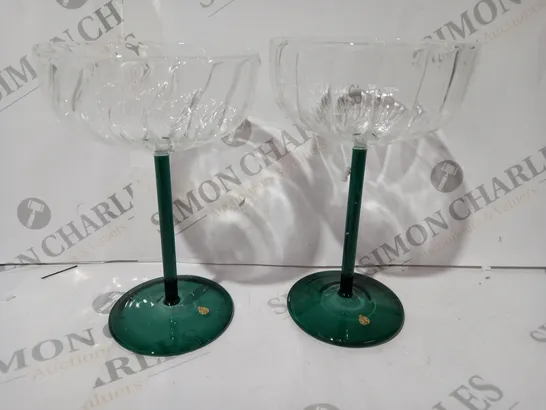 BOXED OUTLET BUNDLEBERRY BY AMANDA HOLDEN SET OF 4 FLUTED COUP GLASSES