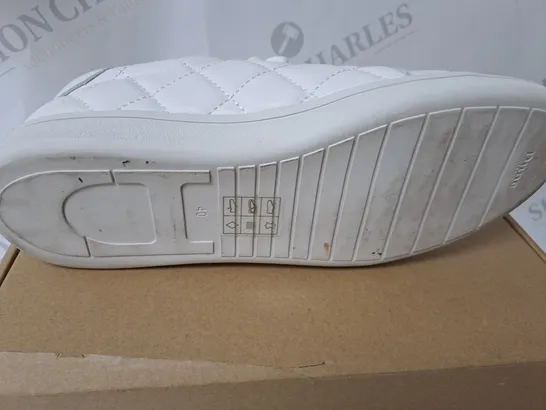 BOXED DUNE LONDON TRAINERS IN WHITE SIZE 6.5 