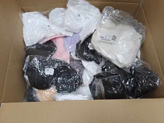 LARGE QUANTITY OF ASSORTED BAGGED CLOTHING ITEMS