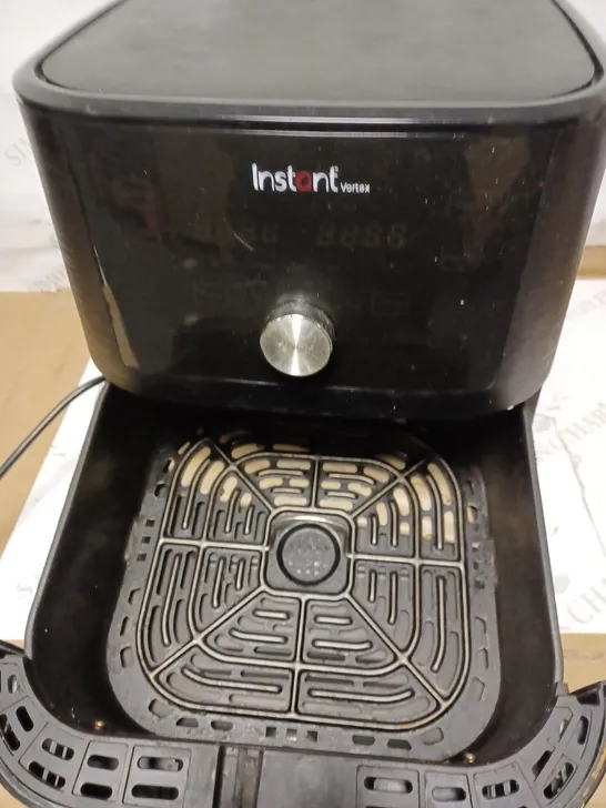 INSTANT POT VORTEX AIR FRYER