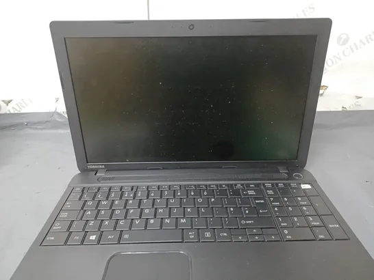 TOSHIBA SATELLITE PRO C50-A-1MX	15 INCH	I3-3110M 2.40GHZ