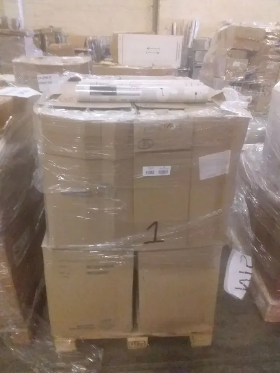 PALLET OF ASSORTED WALLPAPER 