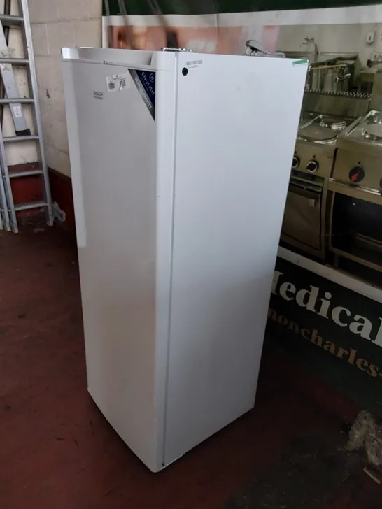 ENGLISH ELECTRIC UPRIGHT TALL FREEZER 168L 55cm WIDE / MODEL: EEF170H