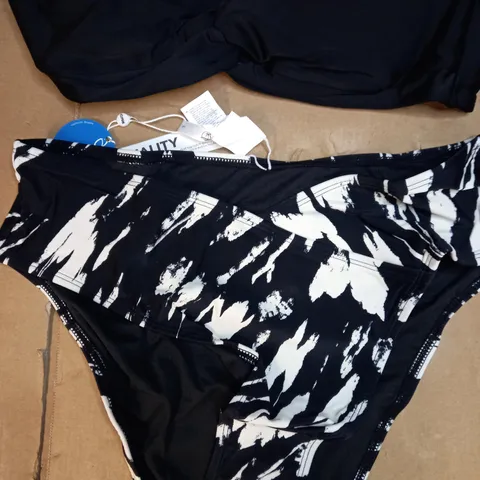 CUPSHE SWIMWEAR IN BLACK/WHITE UK SIZE L