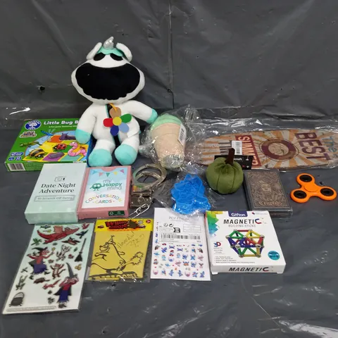 BOX OF ASSORTED TOYS AND GAMESTO INCUDE TEDDIES, STICKERS AND FIDGET SPINNERS