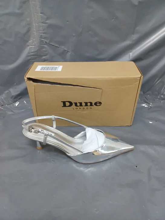 BOXED PAIR OF DUNE LONDON SILVER CLEAN SLINGBACK COURT SIZE 8 