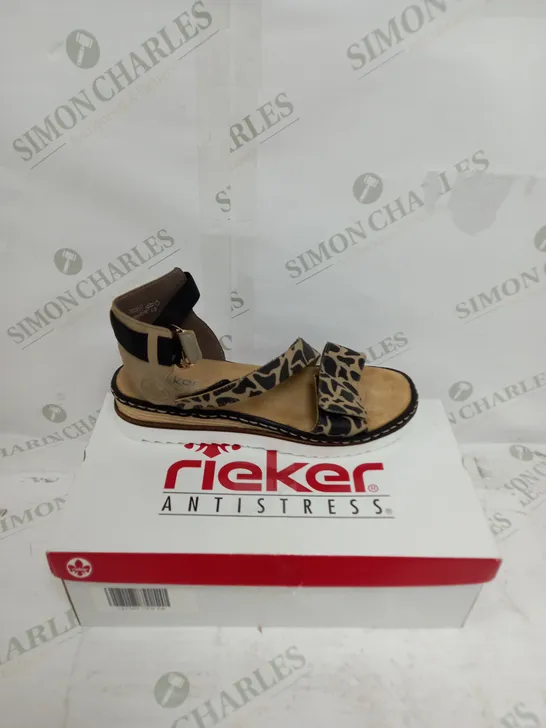 BOXED RIEKER STRAPPED SANDAL TAN COW SIZE 6 