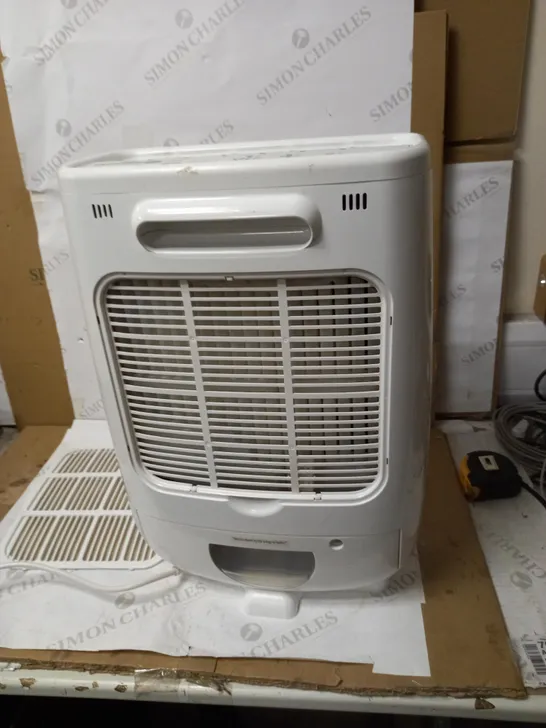 MEACO DD8L 8L DESICCANT DEHUMIDIFIER