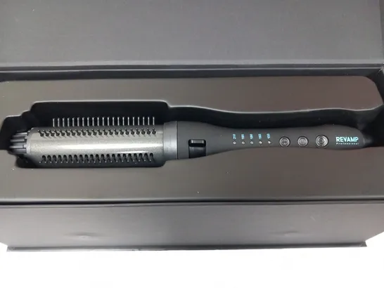 BOXED REVAMP PROGLOSS PERFECT FINISH BIG VOLUME AND WAVE HOT HAIR STYLING BRUSH BR-1500