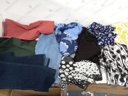 LARGE BOX OF ASSORTED CLOTHING ITEMS TOO INCLUDE TOPS , DRESSES AND JEANS COMING IN DIFFERENT COLOURS AND SIZES 