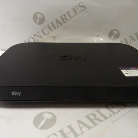 SKY Q SET TOP BOX - BLACK EM150