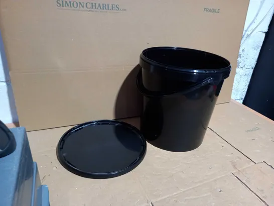 PLASTIC BUCKET WITH LID AND HANDLE