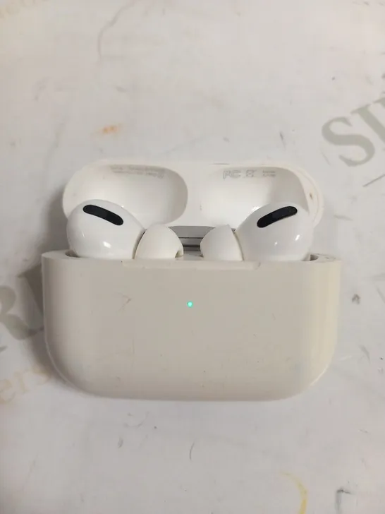 SPPLE EAR PODS GX3DC8VE0C6L