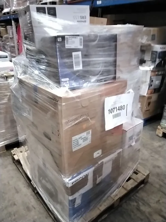 PALLET OF APPROXIMATELY 16 UNPROCESSED RAW RETURN HOUSEHOLD AND ELECTRICAL GOODS TO INCLUDE;