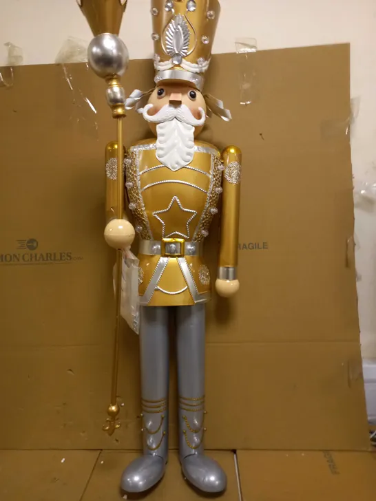 INLIT GIANT NUTCRACKER - COLLETION ONLY 