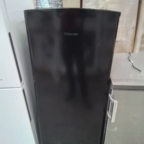 HISENSE RR220D4ABF 52CM FREESTANDING RETRO FRIDGE - UNPROCESSED RAW RETURN