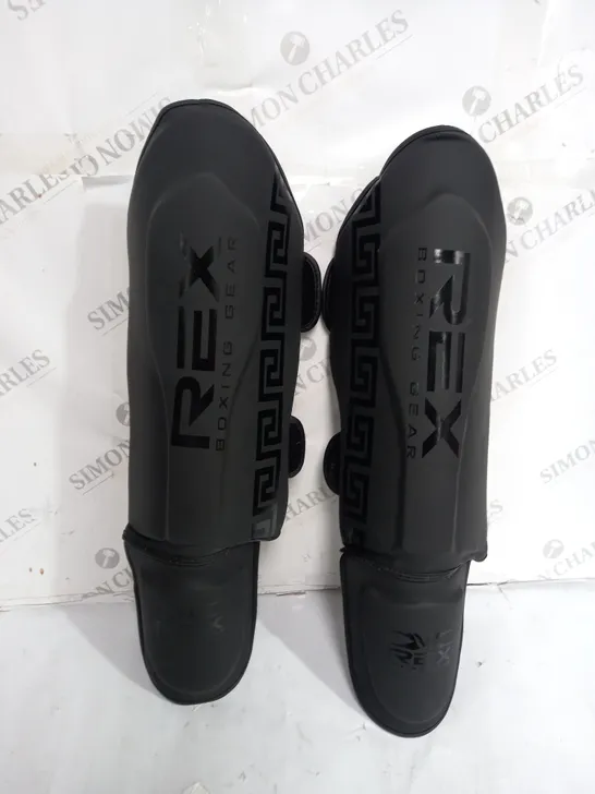 REX BOXING GEAR KICK BOXING GAURDS - SMALL