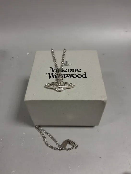 VIVIENNE WESTWOOD PENDANT NECKLACE 