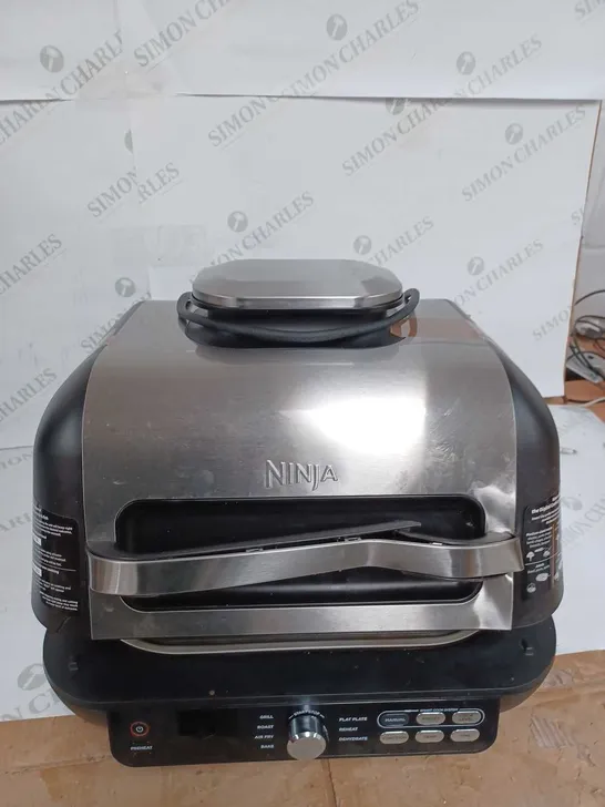 BOXED NINJA MAX HEALTH GRILL & AIR FRYER 