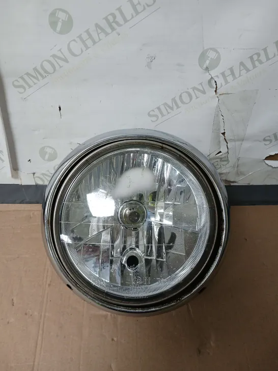 VINTAGE MOTORCYCLE HEAD LIGHT 