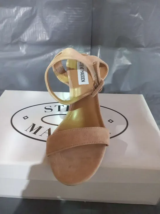 BOXED STEVE MADDEN MALIA TAN SUEDE OCCASION SIZE 3