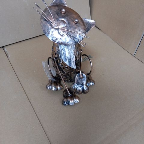 BOXED SOLAR POWERED METAL CAT SCROLL LIGHT