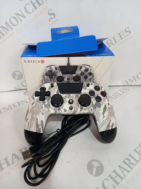 BOXED PS4 GIOTECK WIRED CONTROLLER