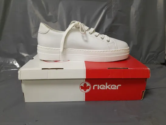 RIEKER LEATHER PLATFORM TRAINERS WHITE SIZE 8