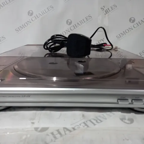 BOXED DENON DP-29F TURNTABLE RECORD PLAYER