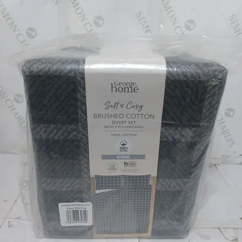 BOXED BRAND NEW SEALED SOFT AND COZY BRUSHED COTTON DUVET SET - SIZE KING - 6 PER BOX