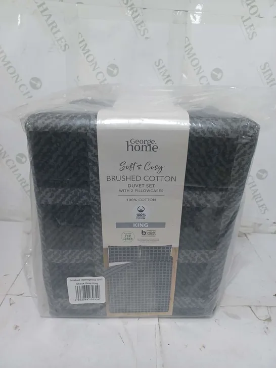 BOXED BRAND NEW SEALED SOFT AND COZY BRUSHED COTTON DUVET SET - SIZE KING - 6 PER BOX