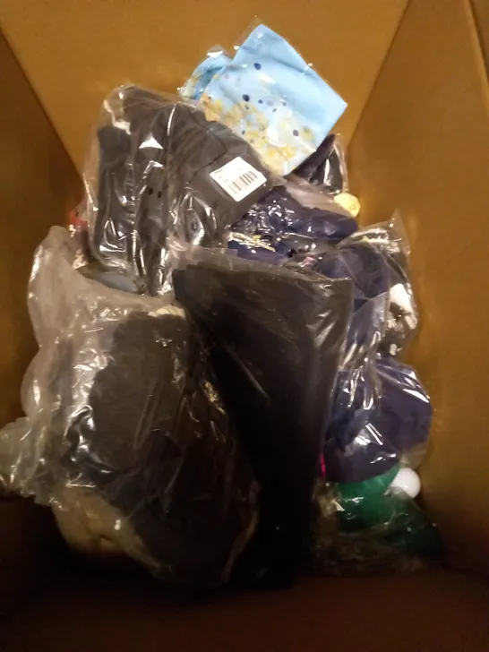 LARGE BOX PF ASSORTED CLOTHING ITEMS TOO INCLUDE TROUSERS , TOPS ANDS SHORTS 