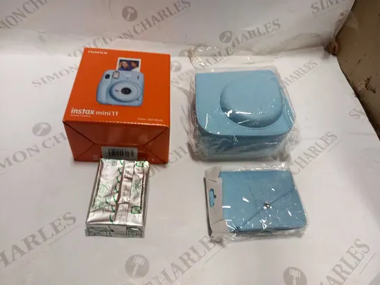 BOXED FUJIFILM INSTAX MINI 11 SKY BLUE BUNDLE